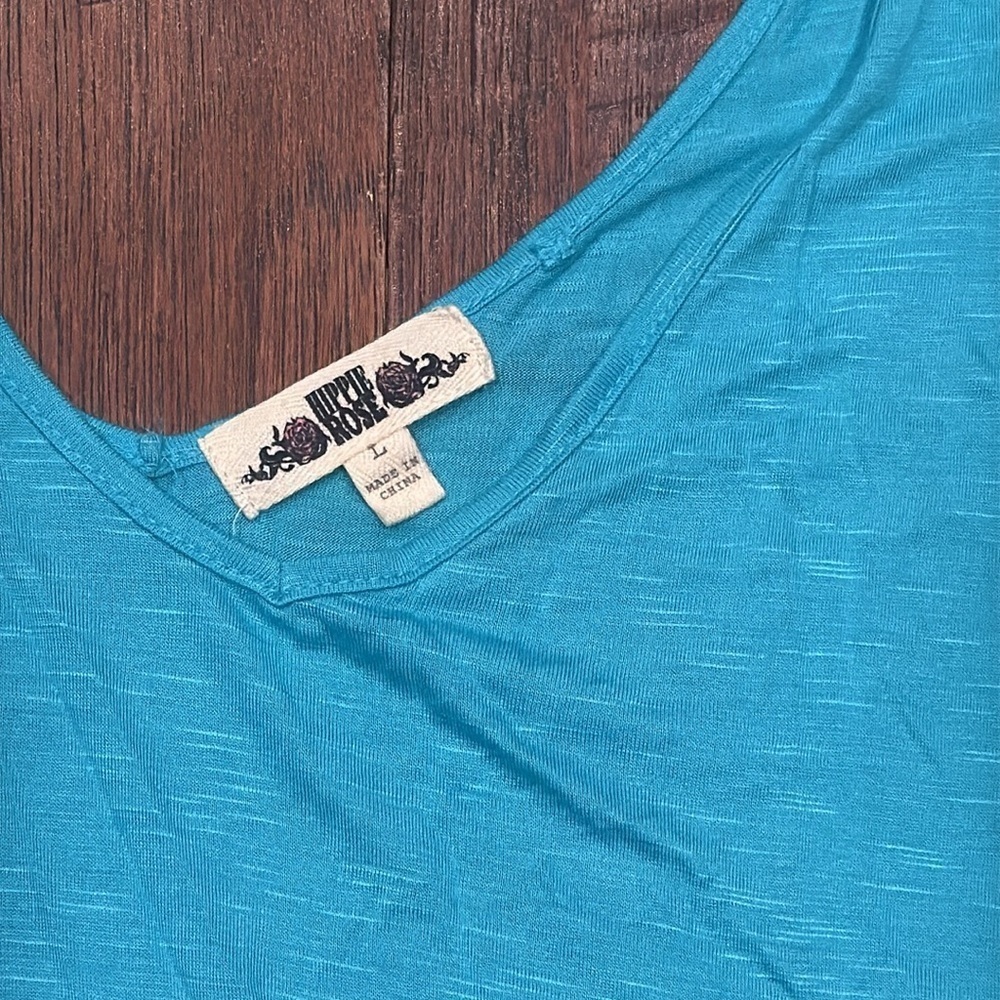 Medium Asymmetrical Blue Cap Sleeve Tee - Picture 4 of 9
